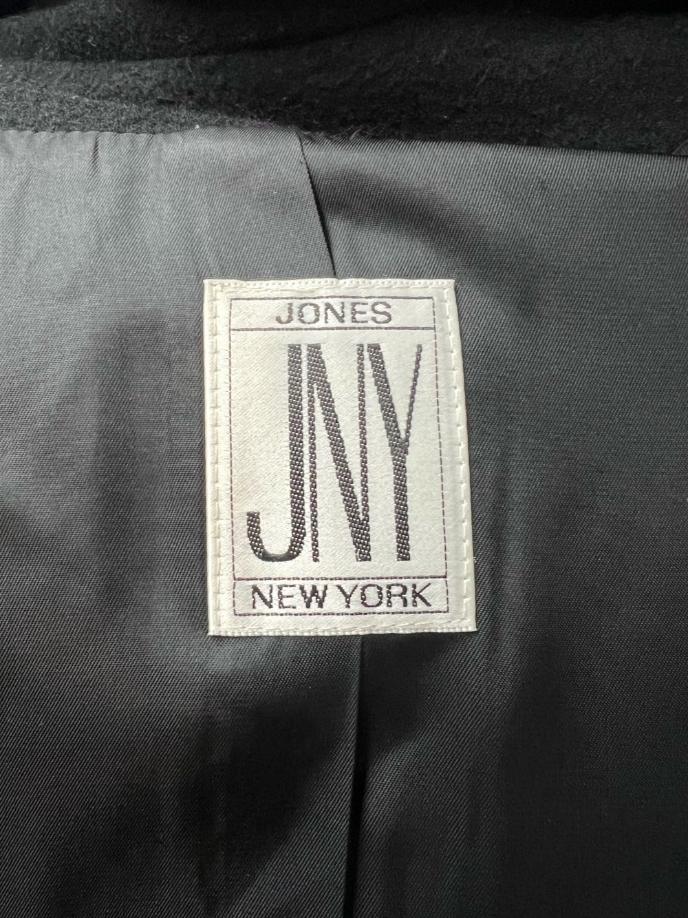 Vintage Jones New York Women’s Large XL Long Black Wool Shawl Collar Overcoat - Picture 6 of 8